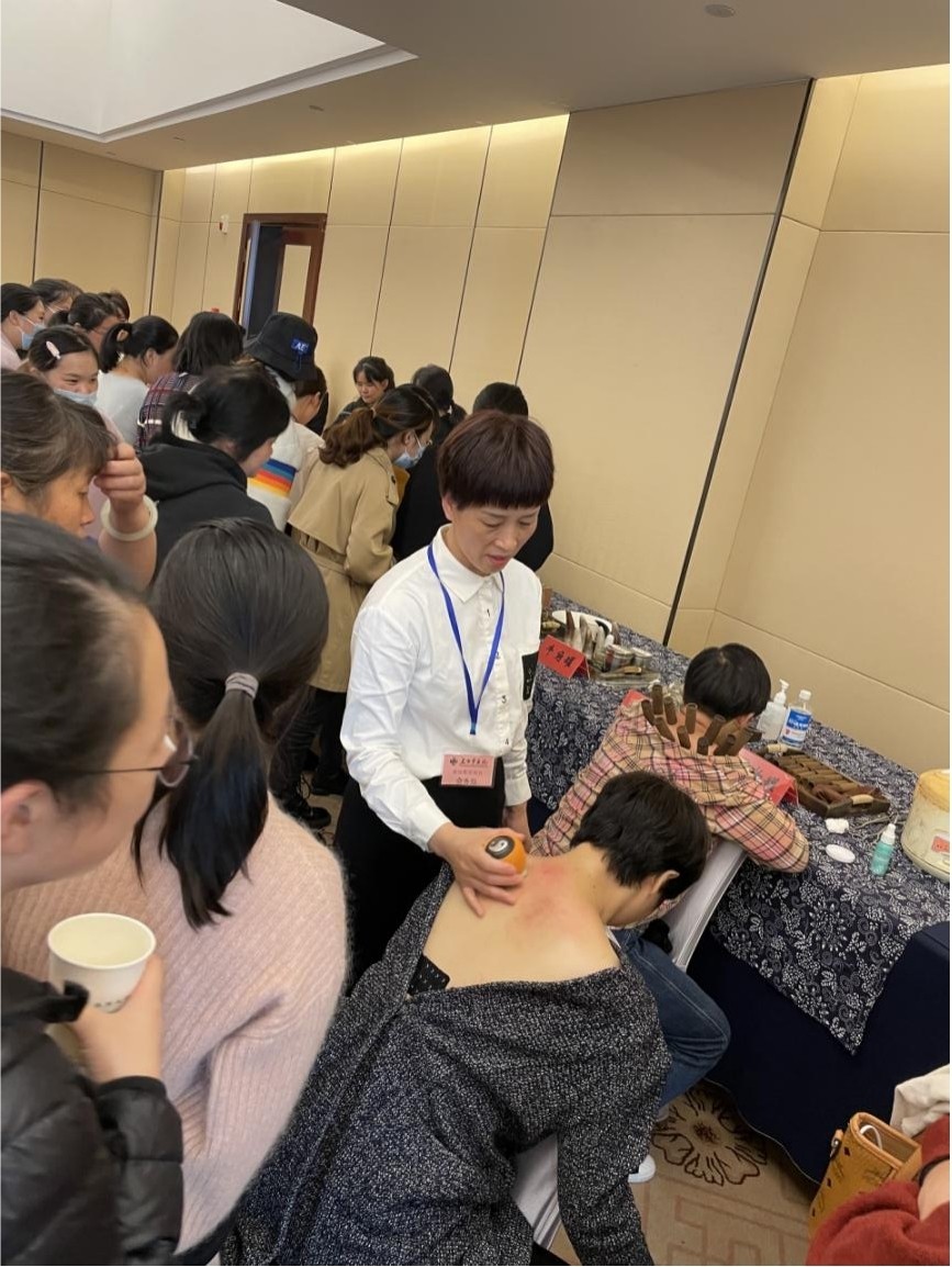 中医特色2.jpg
